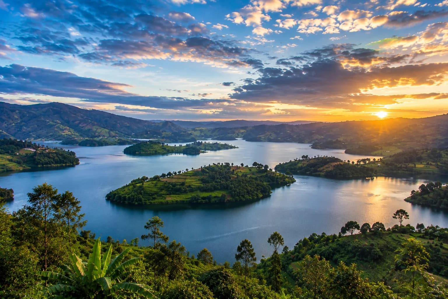 Lake Bunyonyi – Uganda's Scenic Jewel by Wahika Safaris